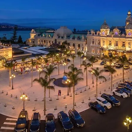 Beau 2 Pièces,terrasse, Parking Centre Appartamento Mentone